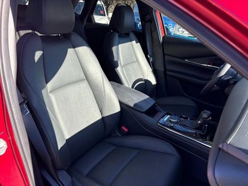 Used 2024 MAZDA CX-30 AWD 2.5 S w/ Preferred Package image 17