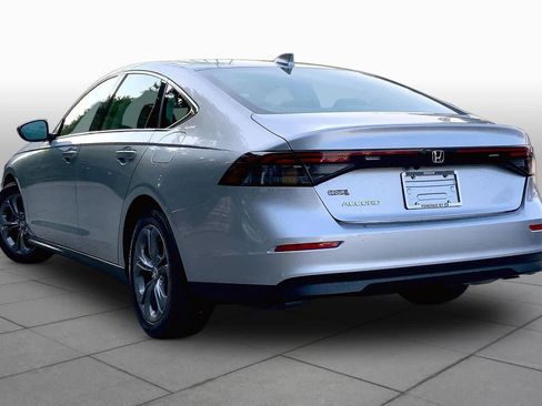 Used 2024 Honda Accord EX image 12
