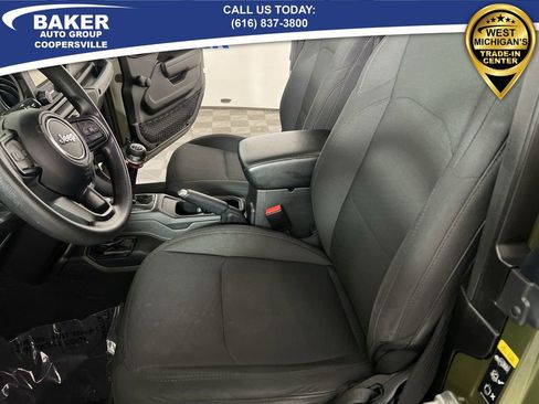 Used 2022 Jeep Wrangler Sport image 19