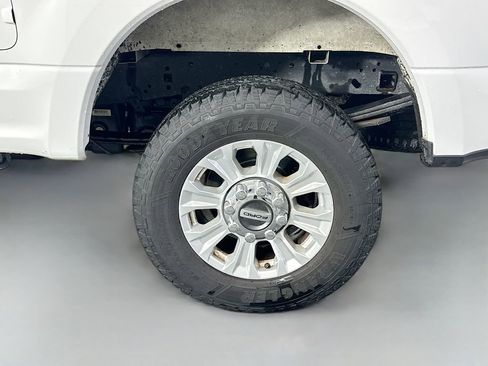 Used 2020 Ford F250 XLT AWD/4WD image 30