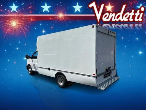 New 2025 GMC Savana 3500 w/ Power Convenience Package image 7