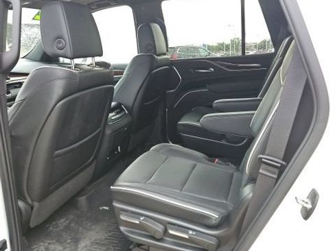 Certified 2022 Cadillac Escalade Premium Luxury AWD/4WD image 15