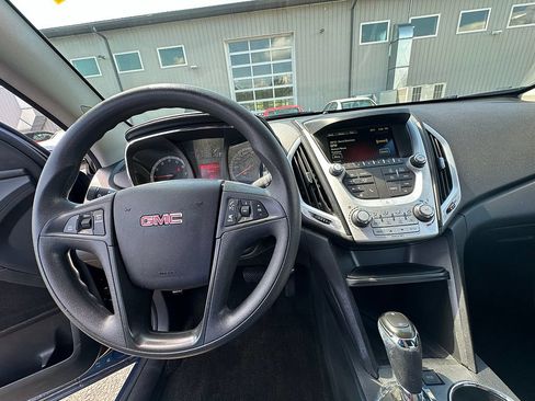 Used 2017 GMC Terrain SLE AWD/4WD image 30