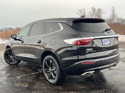 Used 2024 Buick Enclave Essence w/ Experience Buick Package image 2