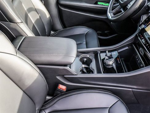 New 2026 Jeep Grand Cherokee Limited image 19