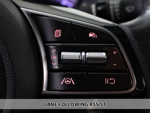 Used 2023 Kia Forte LXS FWD image 3