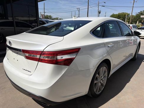Used 2013 Toyota Avalon Limited FWD image 3
