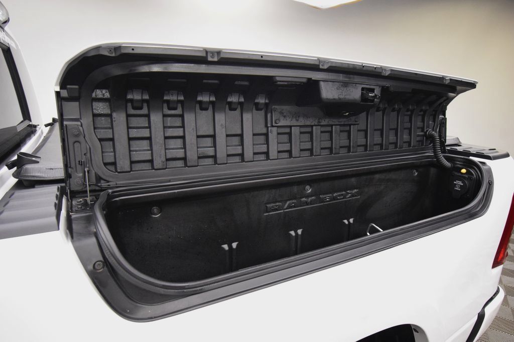 Used 2025 RAM 1500 Tungsten w/ Trailer Tow Group AWD/4WD image 30