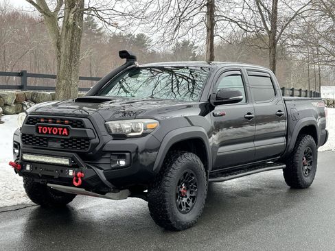 Used 2019 Toyota Tacoma TRD Pro w/ Desert Air Intake Package image 11