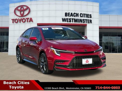 Certified 2025 Toyota Corolla SE image 2