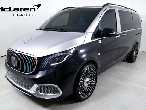 Used 2023 Mercedes-Benz Metris Passenger image 1