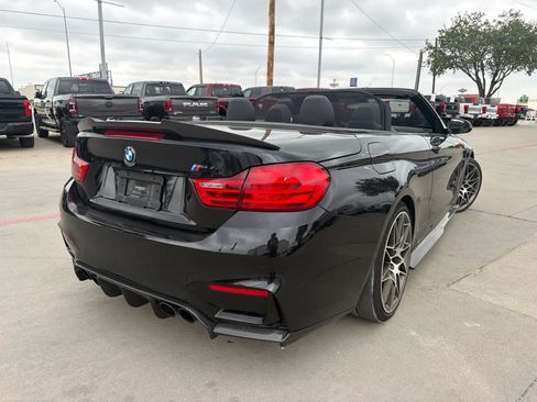 Used 2017 BMW M4 Convertible RWD image 3