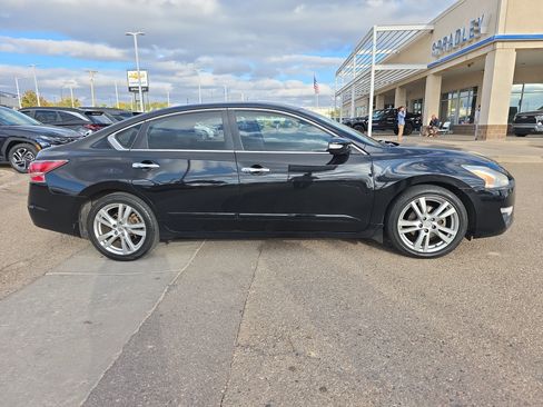 Used 2015 Nissan Altima 3.5 SL image 3