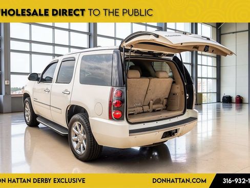 Used 2013 GMC Yukon Denali AWD/4WD image 29