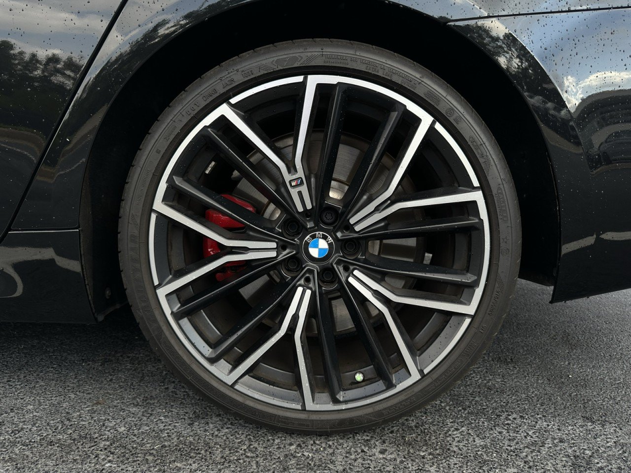Used 2023 BMW 540i w/ M Sport Package RWD image 15