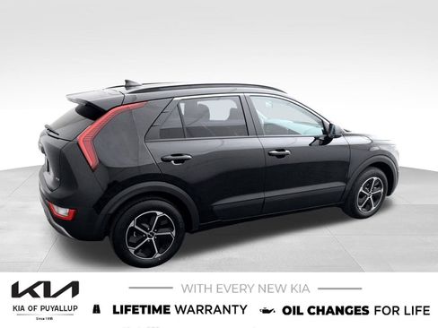 New 2026 Kia Niro LX FWD image 4