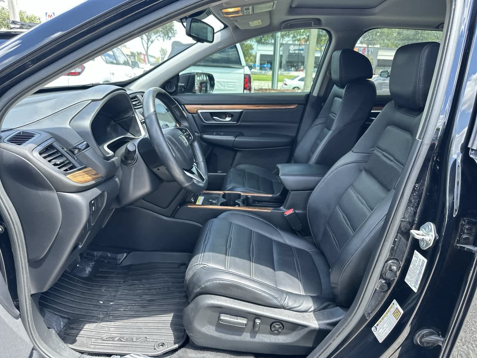 Used 2020 Honda CR-V Touring image 13