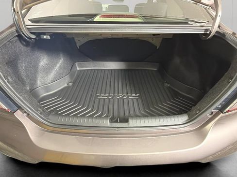Used 2015 Honda Civic LX image 28