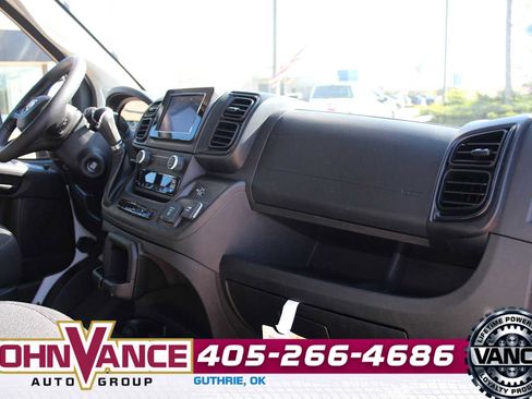 Used 2023 RAM ProMaster 2500 w/ Driver Convenience Group image 15