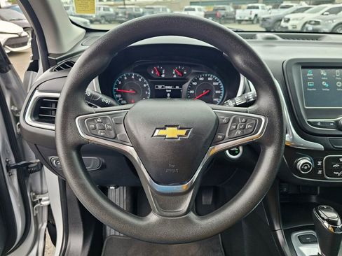 Used 2018 Chevrolet Equinox LT AWD/4WD image 11