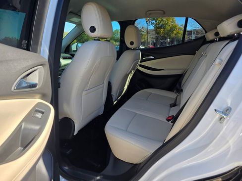 Used 2025 Buick Encore GX Sport Touring w/ Comfort Package image 29