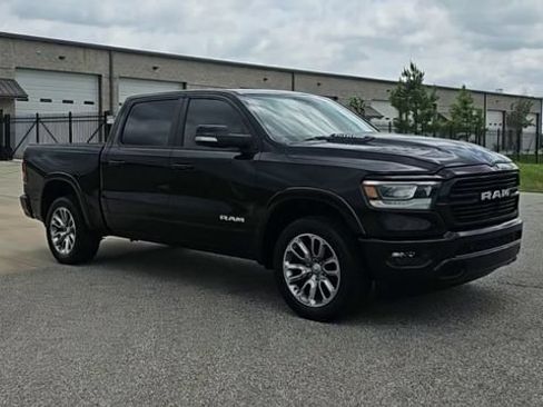 Used 2022 RAM 1500 Laramie w/ Sport Appearance Package AWD/4WD image 2