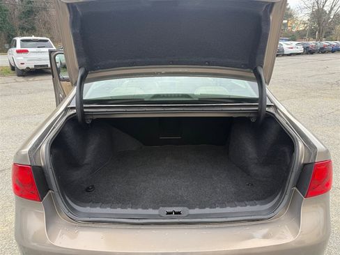 Used 2007 Buick Lucerne CXS image 30