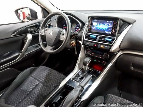 Used 2019 Mitsubishi Eclipse Cross ES image 31