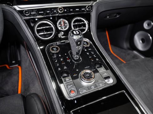 New 2026 Bentley Continental GTC AWD/4WD image 36