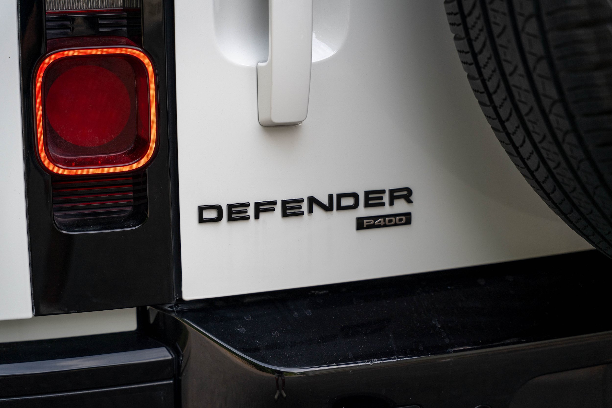 Used 2023 Land Rover Defender 110 X-Dynamic SE AWD/4WD image 12