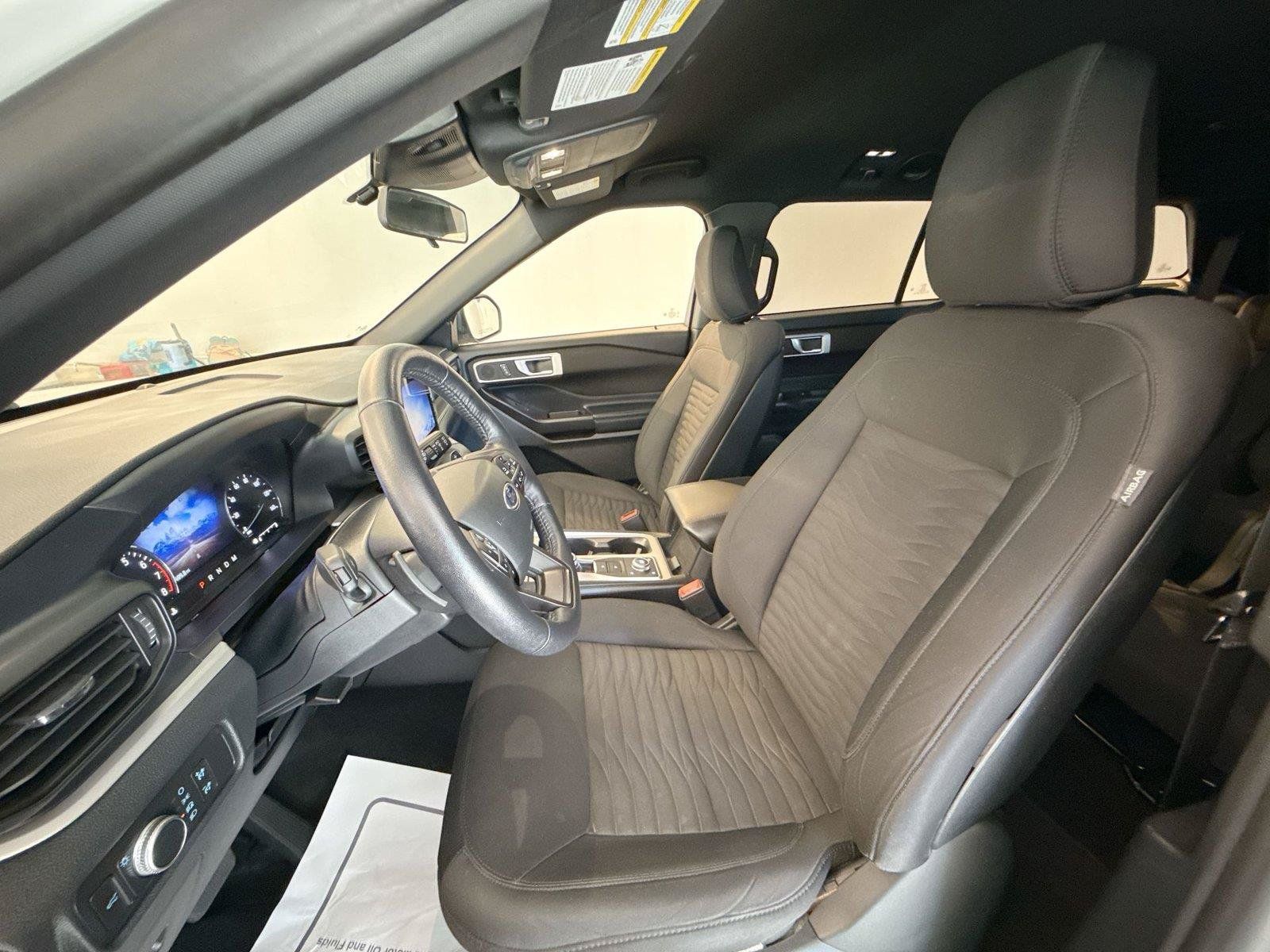 Used 2020 Ford Explorer XLT w/ Comfort Package AWD/4WD image 13