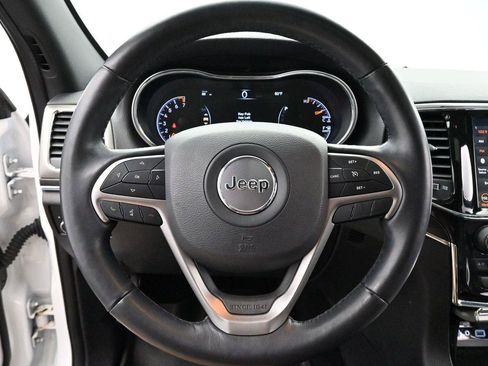 Used 2021 Jeep Grand Cherokee Limited AWD/4WD image 14