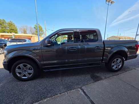 Used 2018 Ford F150 XLT w/ Equipment Group 302A Luxury AWD/4WD image 4