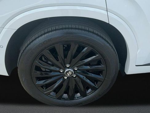 Used 2024 Hyundai Palisade Calligraphy AWD/4WD image 8