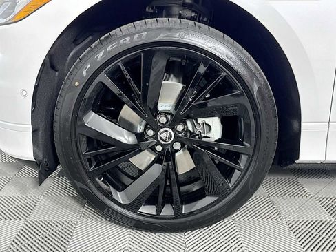 New 2024 Jaguar I-PACE R-Dynamic HSE image 29