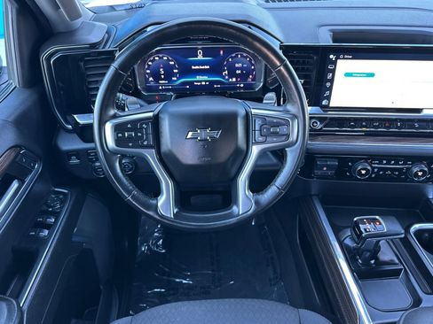 Used 2024 Chevrolet Silverado 1500 LT Trail Boss w/ Protection Package image 17