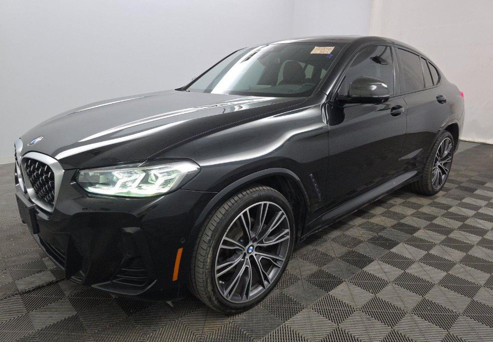 Used 2022 BMW X4 xDrive30i w/ M Sport Package 2 AWD/4WD image 1