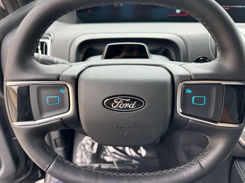 New 2026 Ford Expedition Platinum w/ Stealth Appearance Package AWD/4WD image 27