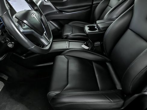 Used 2017 Tesla Model X 100D image 17