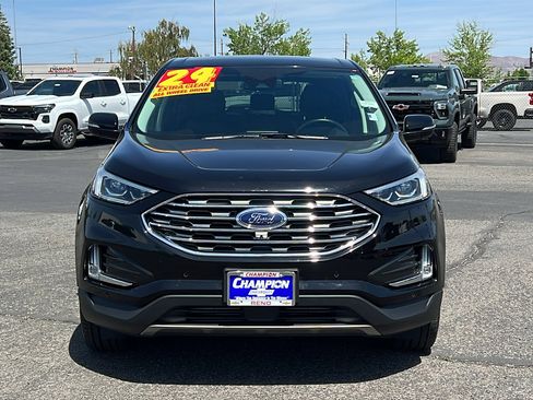 Used 2024 Ford Edge Titanium w/ Equipment Group 301A AWD/4WD image 2