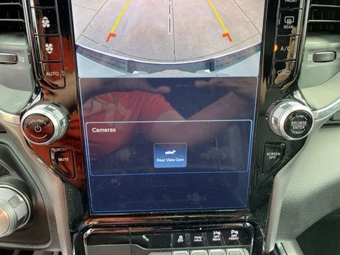 Used 2023 RAM 1500 Laramie AWD/4WD image 24