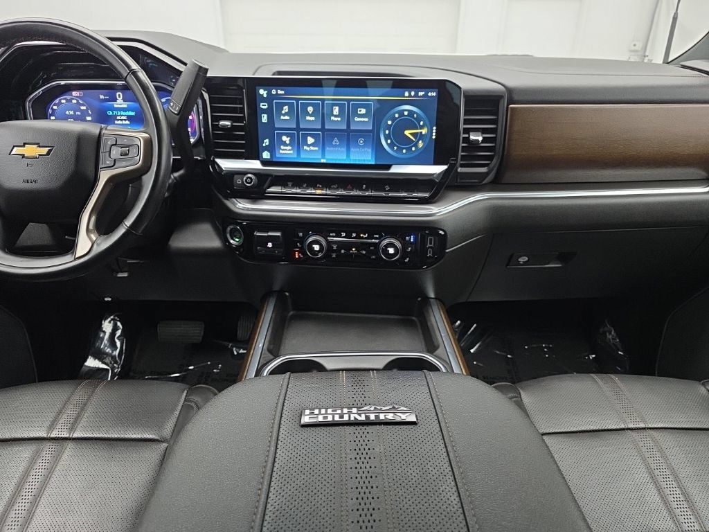 Used 2024 Chevrolet Silverado 3500 High Country AWD/4WD image 33