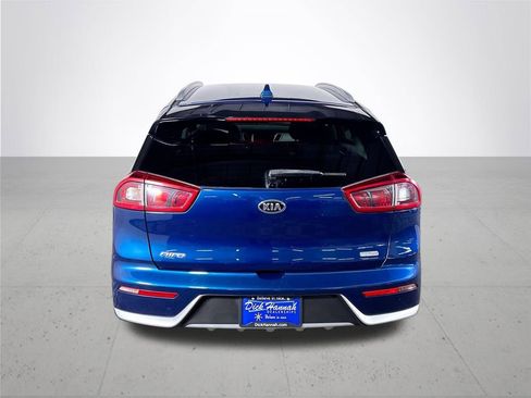 Used 2018 Kia Niro LX FWD image 7