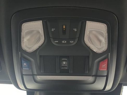 New 2026 RAM 2500 Tradesman AWD/4WD image 21