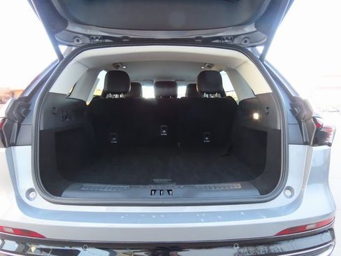 Used 2024 Lincoln Nautilus Reserve image 17