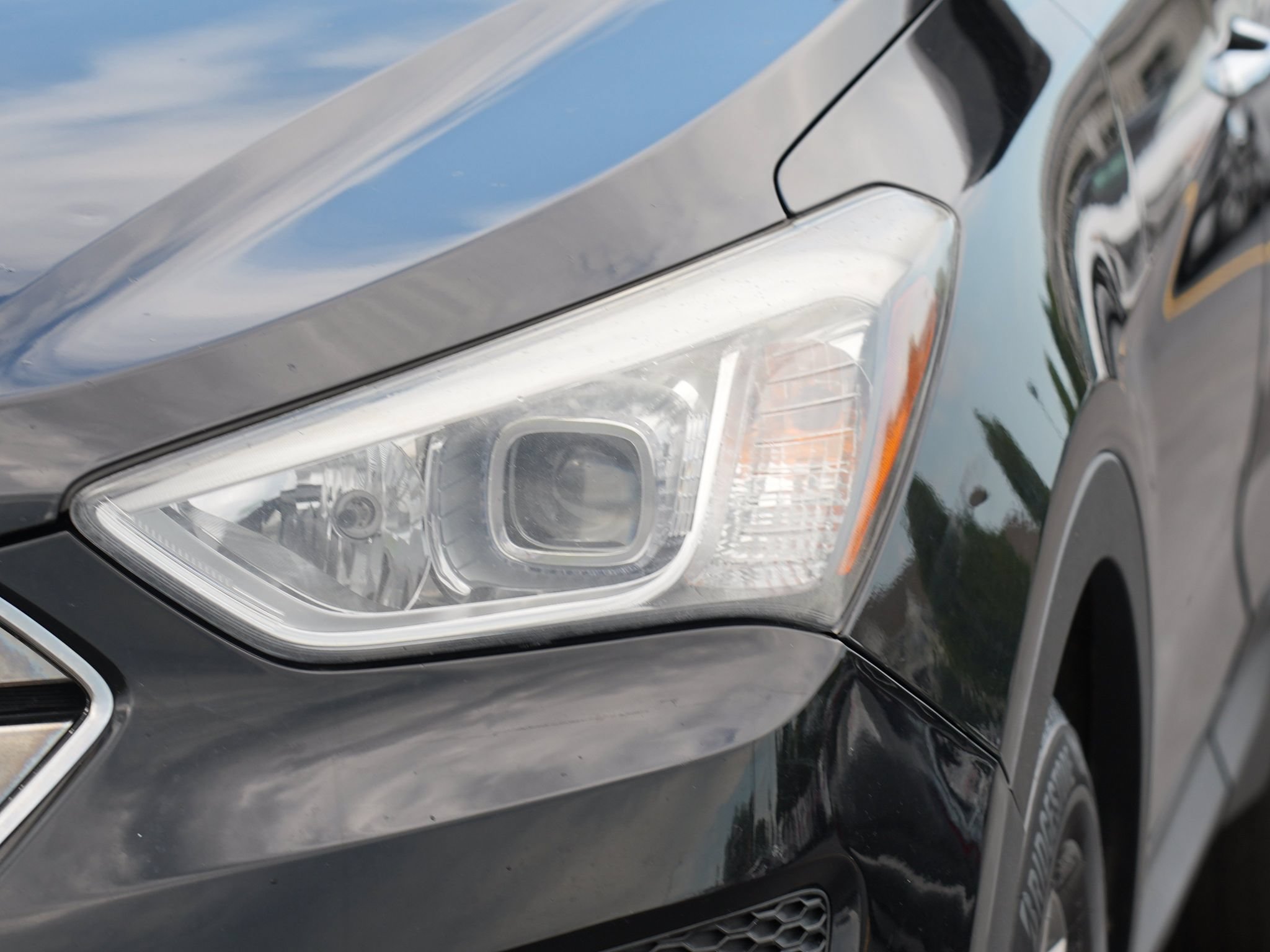 Used 2014 Hyundai Santa Fe Sport AWD/4WD image 10