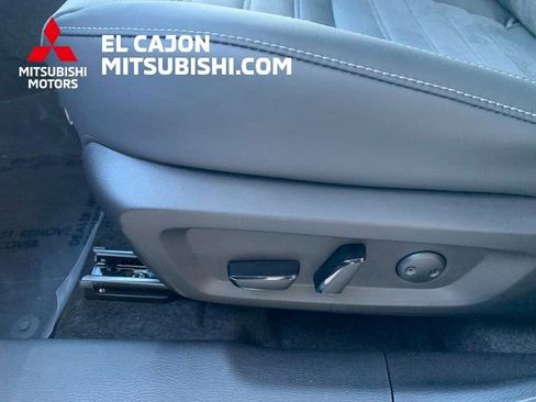 New 2026 Mitsubishi Outlander AWD image 12