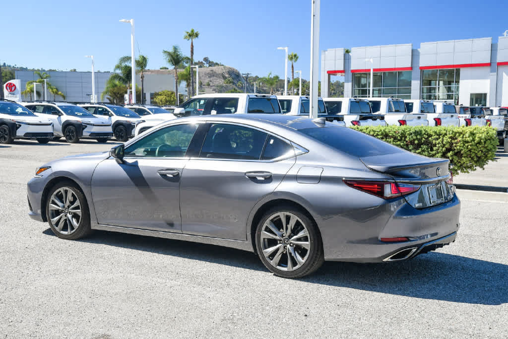 Used 2019 Lexus ES 350 F Sport w/ Accessory Package 2 FWD image 7