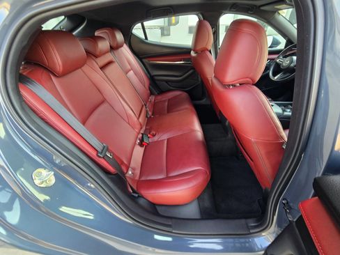 Used 2021 MAZDA MAZDA3 s AWD/4WD image 18