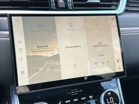 New 2024 Jaguar XF R-Dynamic SE image 17